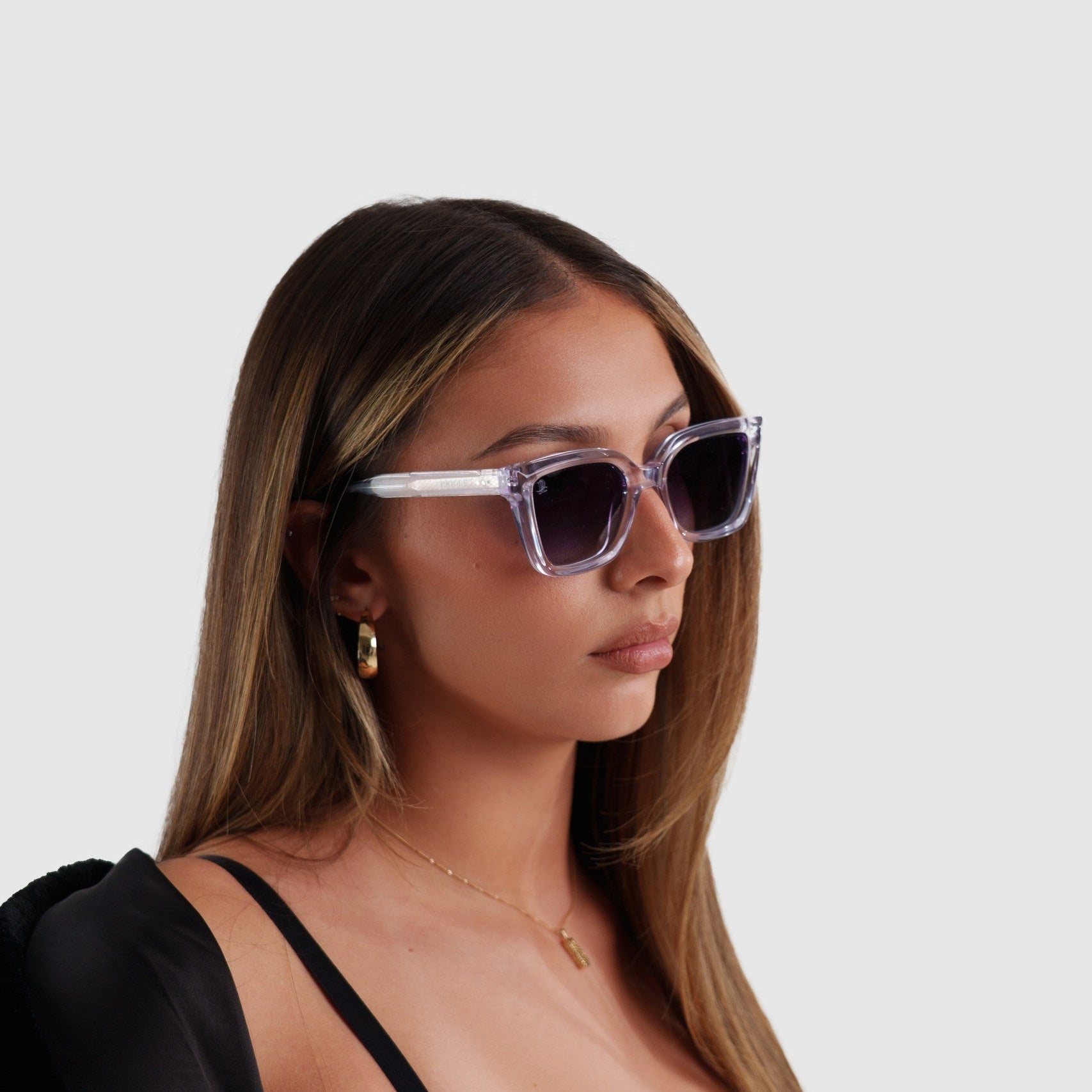 WOMEN'S SUNGLASSES